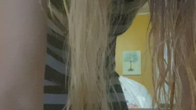 Like my bad mom twerk? Available for [sext]ing on [snp] also [fan][rate] [pic] [