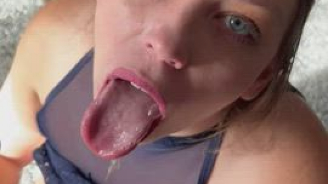 I love to swallow
