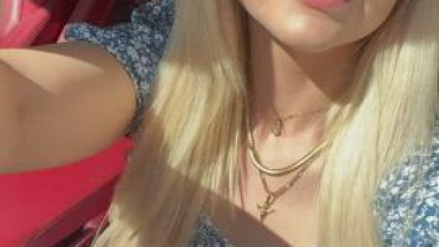 Blonde sinner