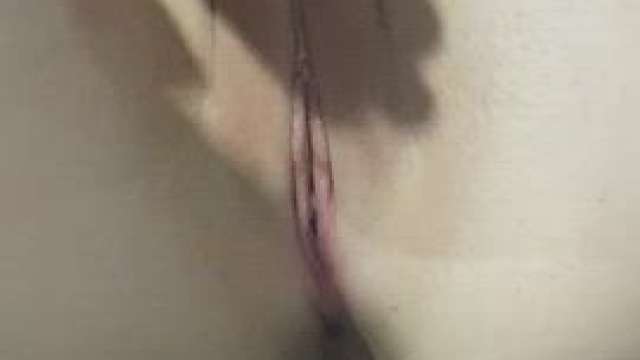 Hit it with your cock instead please!