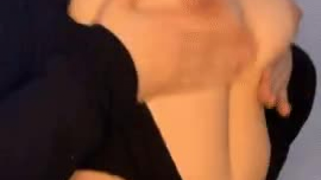 suck or lick?