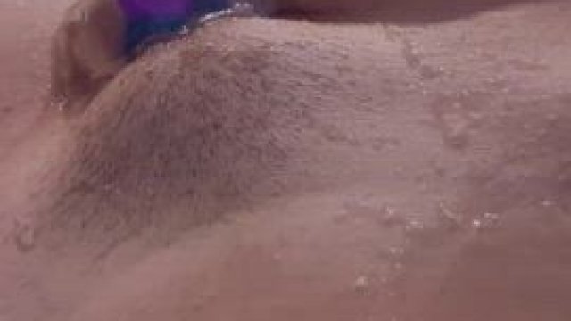 wonder what a real cock would feel like...