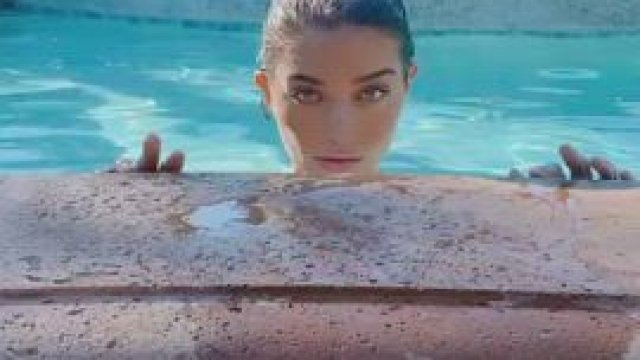 Daniela Lopez Osorio [GIF]