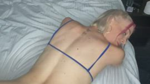 Who wants to use this fuck doll ?