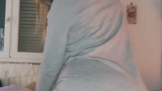 3 Dollar Sale + Free Dick Rate. Let Me Be Your Hot College Girlfriend. I Respond