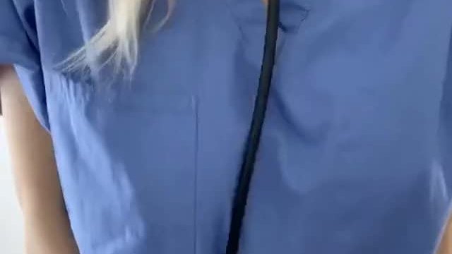 DO U LIKE HOT DOCTORS ? (