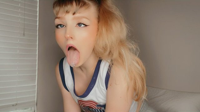 horny lil Lola~*