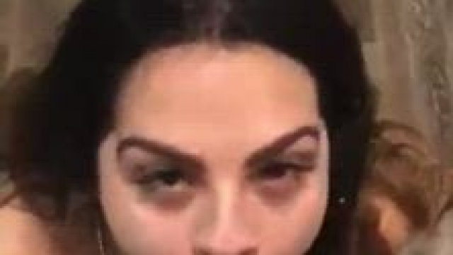 Incredibly hot Latina teen blowjob!