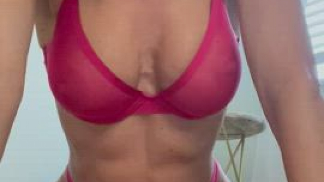 There’s something about MILF pussy, just sayin