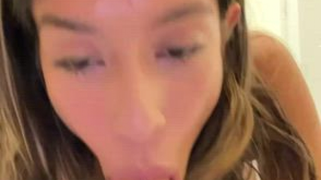 If I sucked your dick like this, would you cum all over my face?