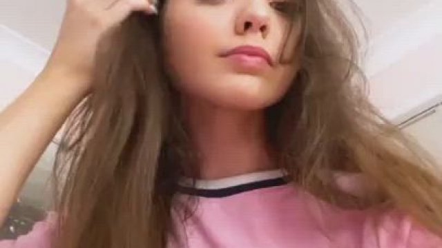 Beautiful girl with beautiful tits [19]