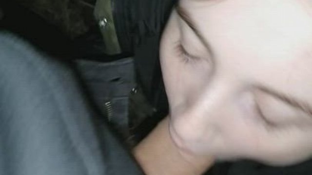 I like to suck dick