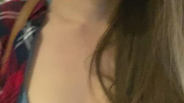 Flashing my pussy at the convention center