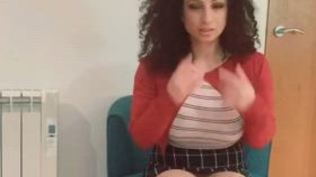 Come have my pussy and tits