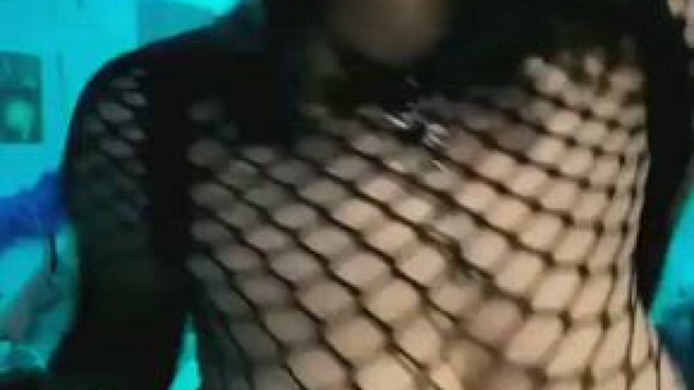 A nice titty drop