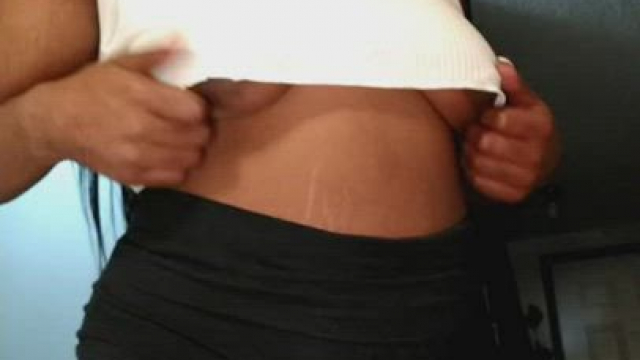 Only react if you love thick black girls