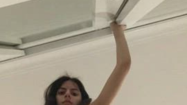 let me suck your dick as while sitting on your face