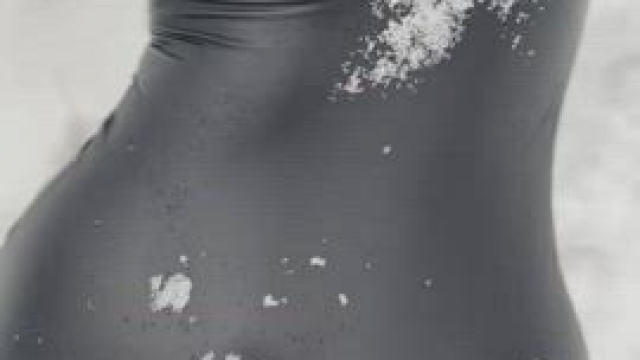 Snow cum bunny ??