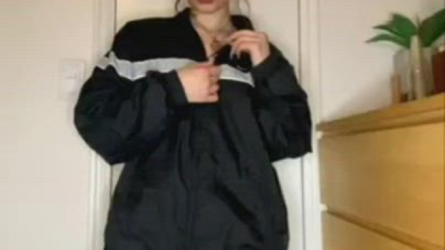 Would you cum to a Middle Eastern teen
