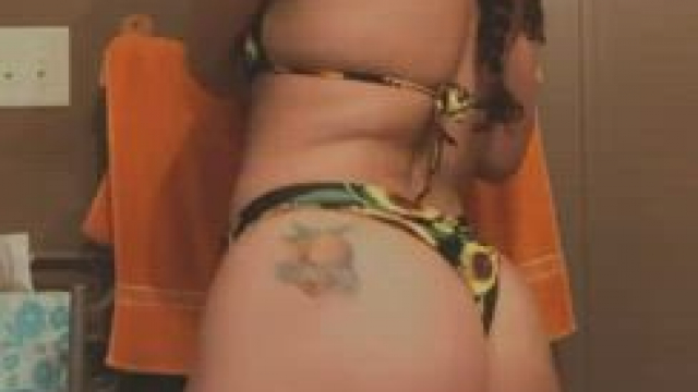 Fat Booty Friday!