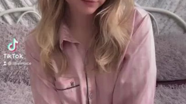 petite bunny with cute tits