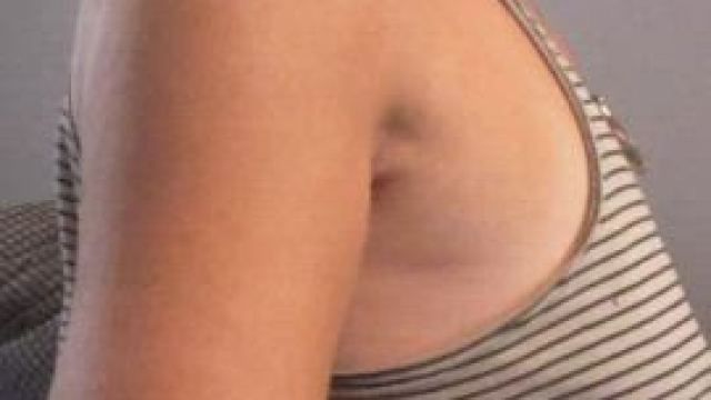 Lick it or stick it? (F/40)