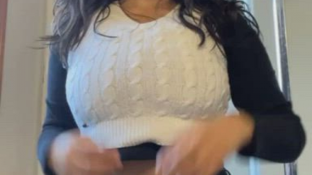 Mexican, curvy, and eager to have fun. <3