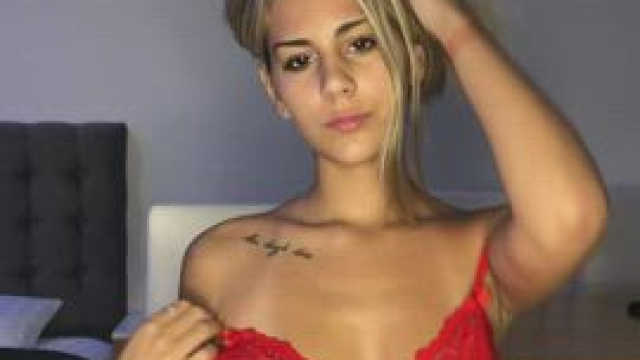 Busty titties[drop]