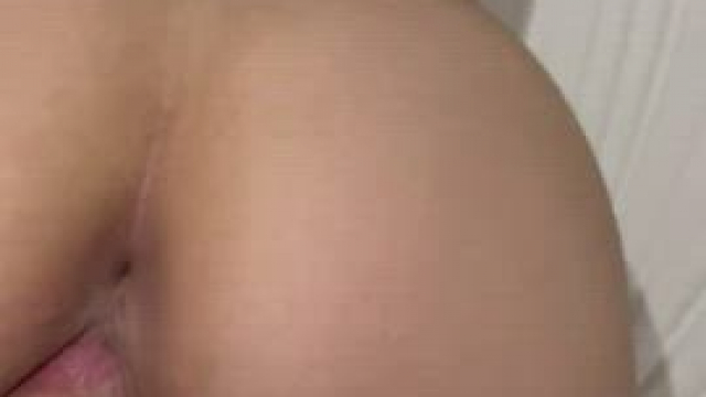 my teen pussy loves a good pounding (18f)