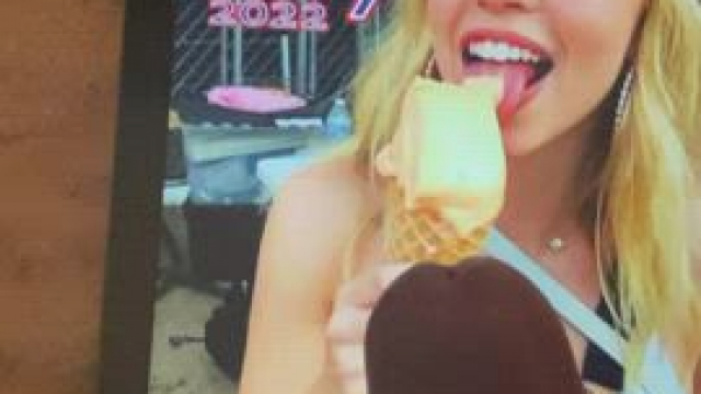 Back for celeb of the month Sydney Sweeney
