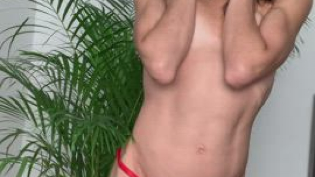 Would any guys with beards eat me out from behind?