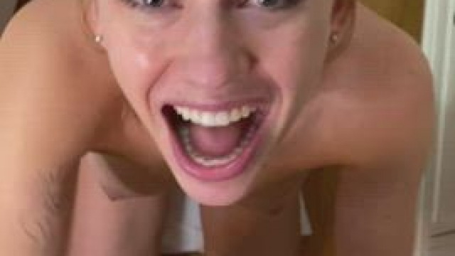 I'm such a cum whore
