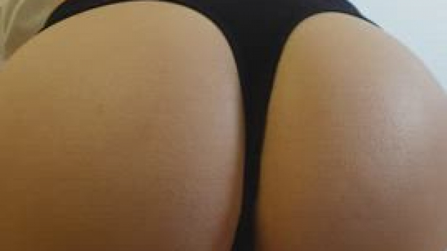 Whether You’re Into Tits, Tiny Waists, Or Ass, I Got You Covered