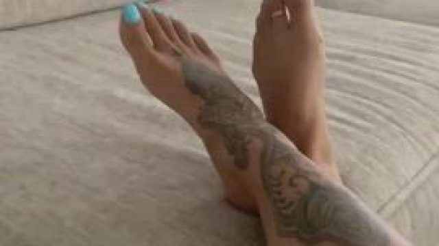 Long toes