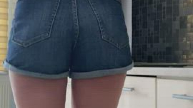 Wanna cum?