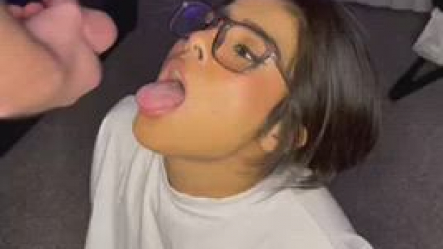 Yes I am a cum slut