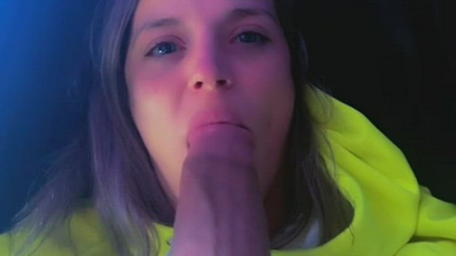 Deepthroating monster cock