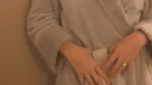 This robe is nice, but I bet you I'm even softer (F/40)