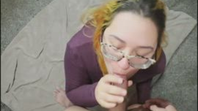 I love when she sucks it hard where I can hear the popping sound