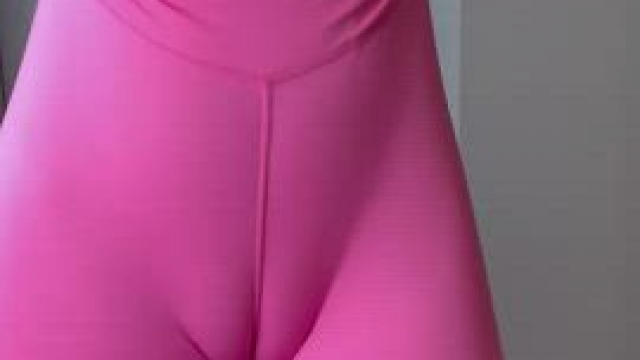 Pinky toe