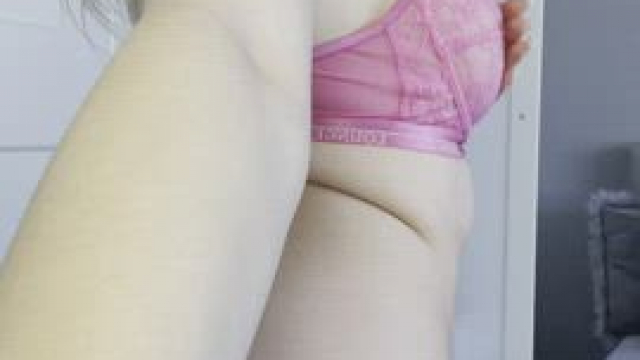 if you like my petite ass, I'd let you smash