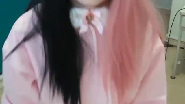 Am I a cute kitty?