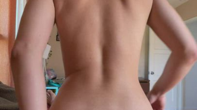 I love anal riding my guy! I could barely fit his huge cocky in… I made it work!
