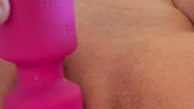 Juicy mom pussy at your service (40yr old mom)