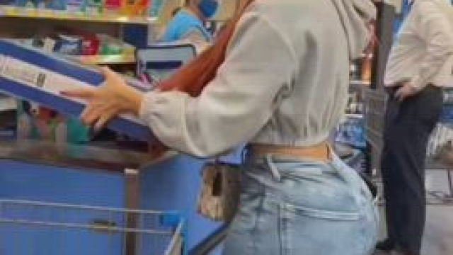 Big Booty Bimbo