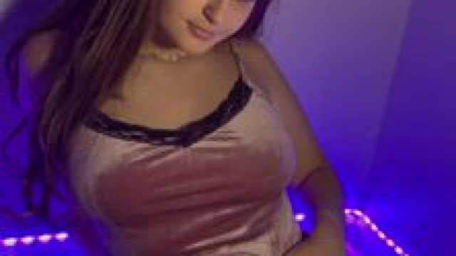There are darker swedish girls sometimes!! [gif]