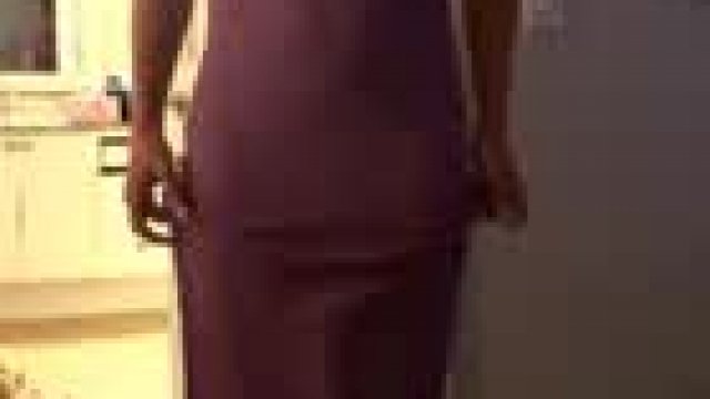 Mom with no panties 38