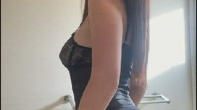 would you let a 19yo aussie girl go down under on you while she's dressed like t
