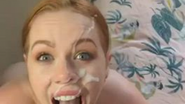 Redhead babe gets a big reward