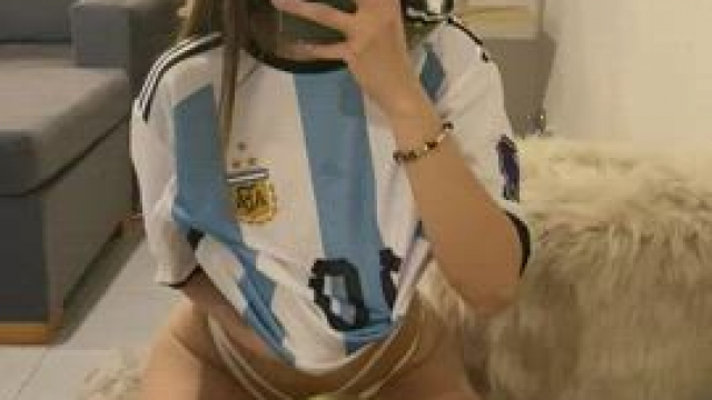 Cam you celebrate with me?